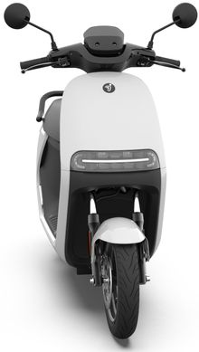 Электроскутер Segway-Ninebot E110S, White