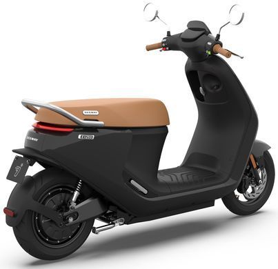 Електроскутер Segway-Ninebot E125S, Black